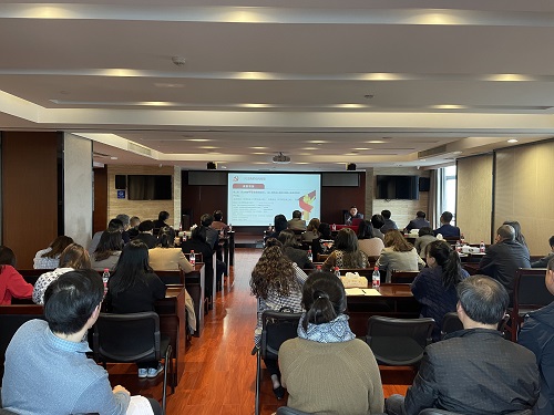 米兰官方站网页版在线登入开展《民法典》专题培训