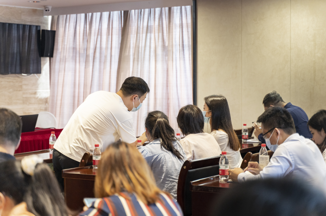 米兰（中国）组织开展新闻摄影专题培训