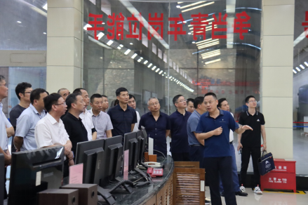 湖南省国资委国企党建与现代经济理论培训班赴株洲航电分米兰官方站网页版在线登入开展党建工作交流