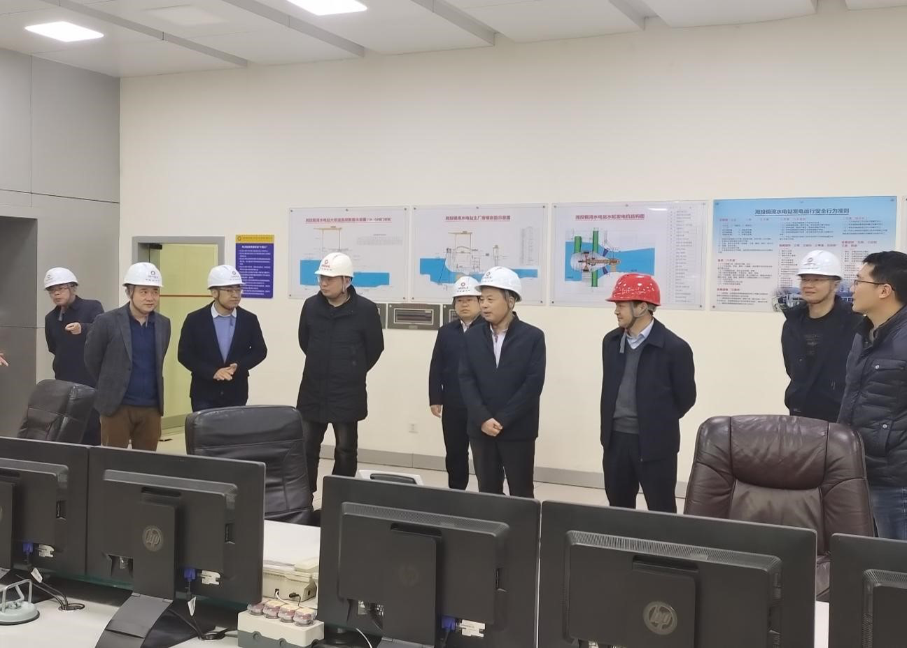 株洲航电分米兰官方站网页版在线登入周先亮一行赴铜湾水电站开展专题工作交流