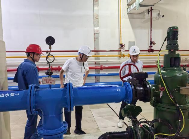 湖南能源监管办交叉检查组到蟒电米兰官方站网页版在线登入进行安全生产检查