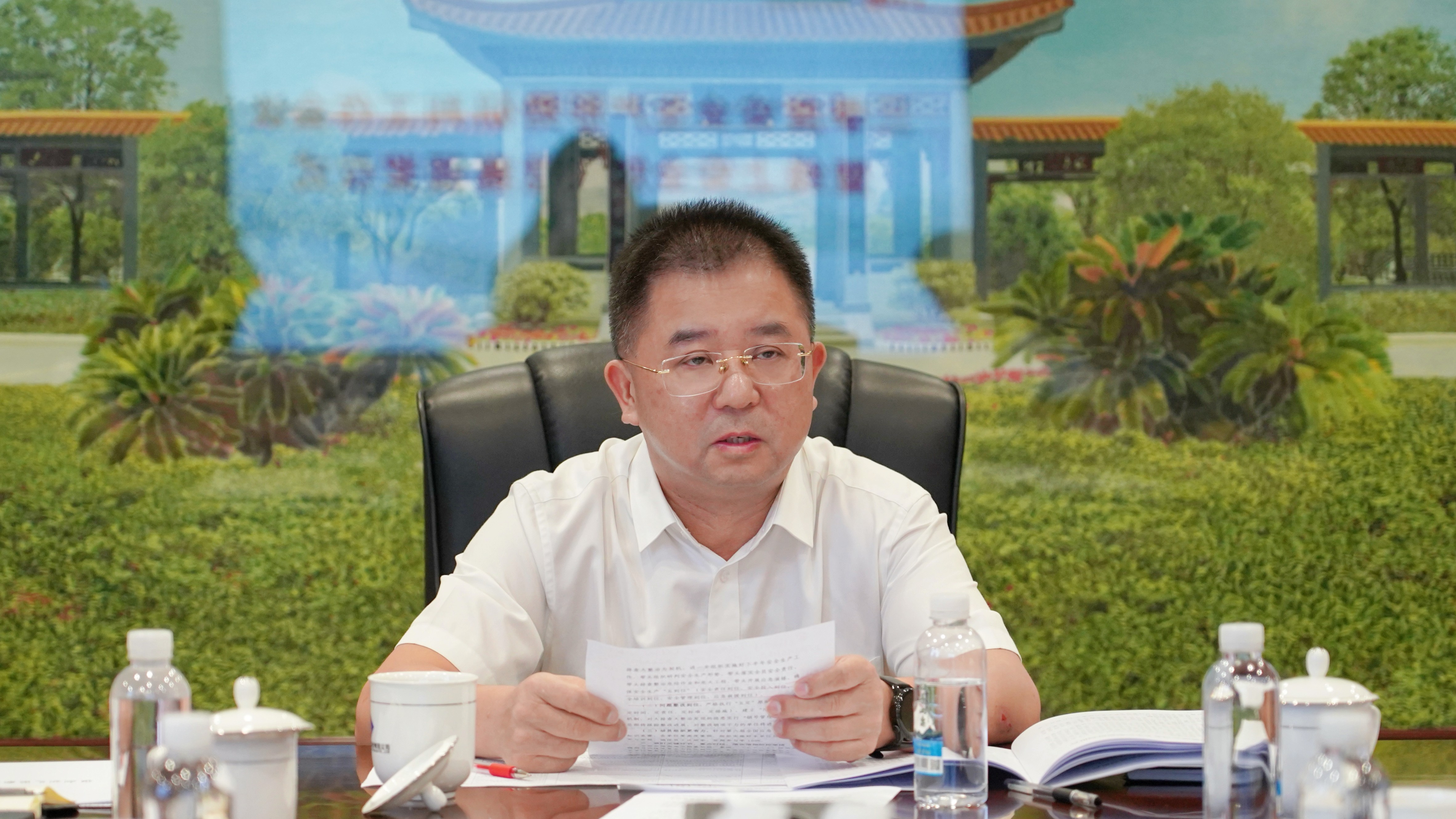 米兰官方站网页版在线登入召开三季度安全生产风险研判会议